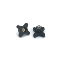 Átmenőfuratos Csillag alakú marokanya