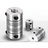 Szervó tengelykapcsoló